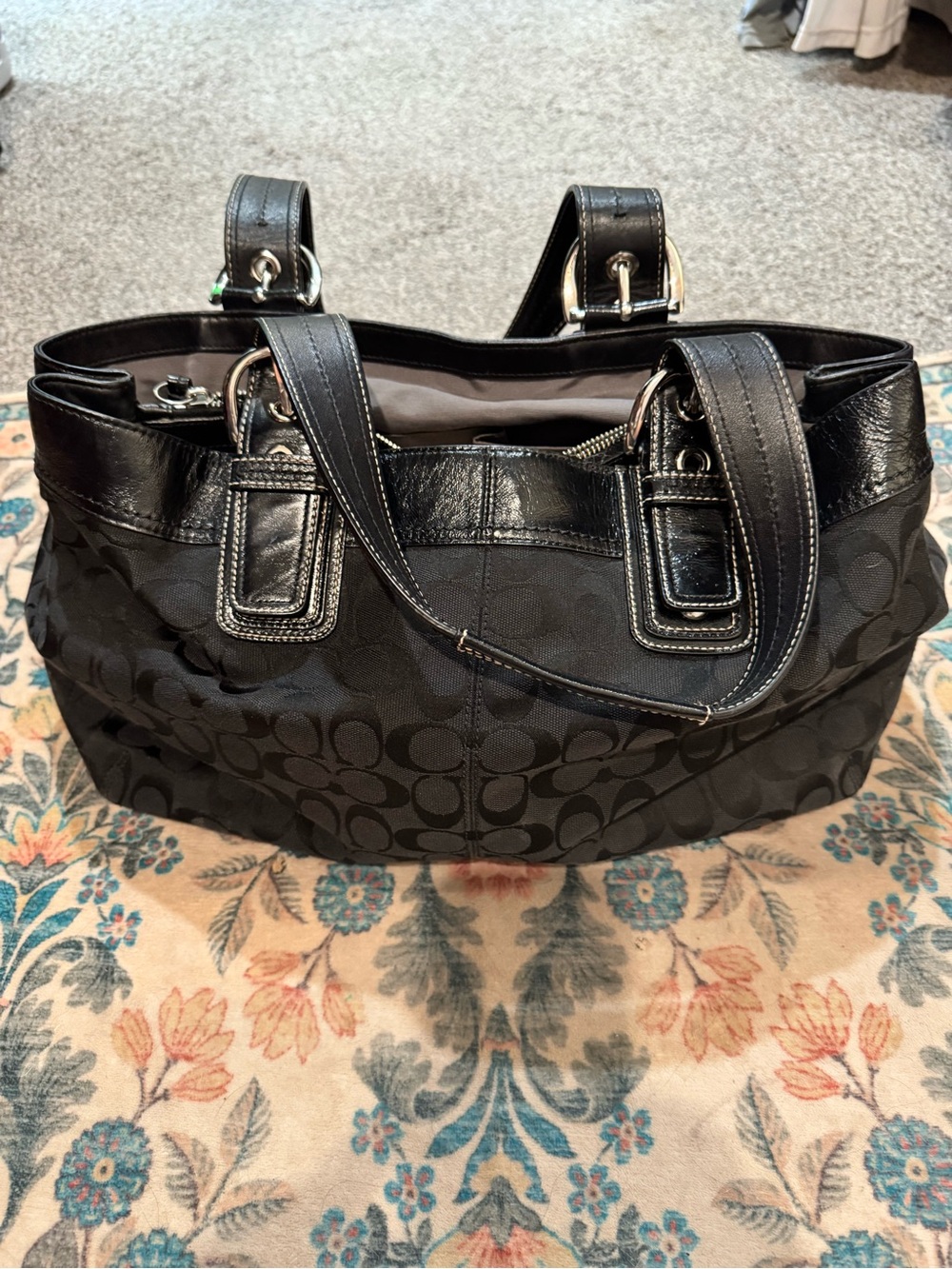 Coach Black Signature Jacquard Shoulder Tote - Picture 4 of 12